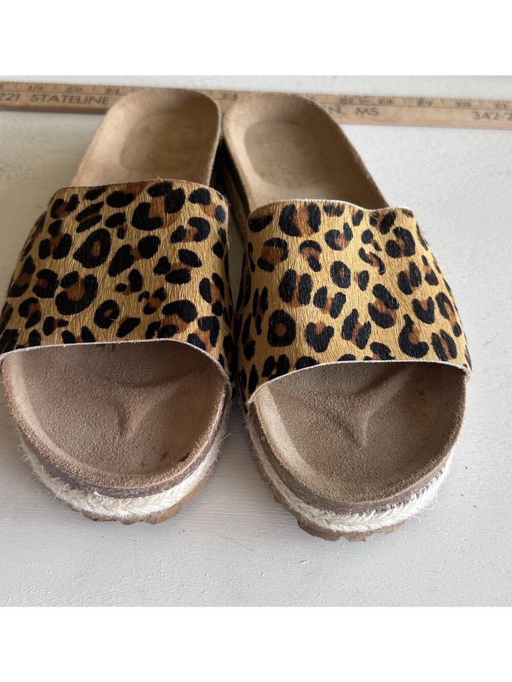 Yukono Slides Size 9 Leopard Print New Without Box